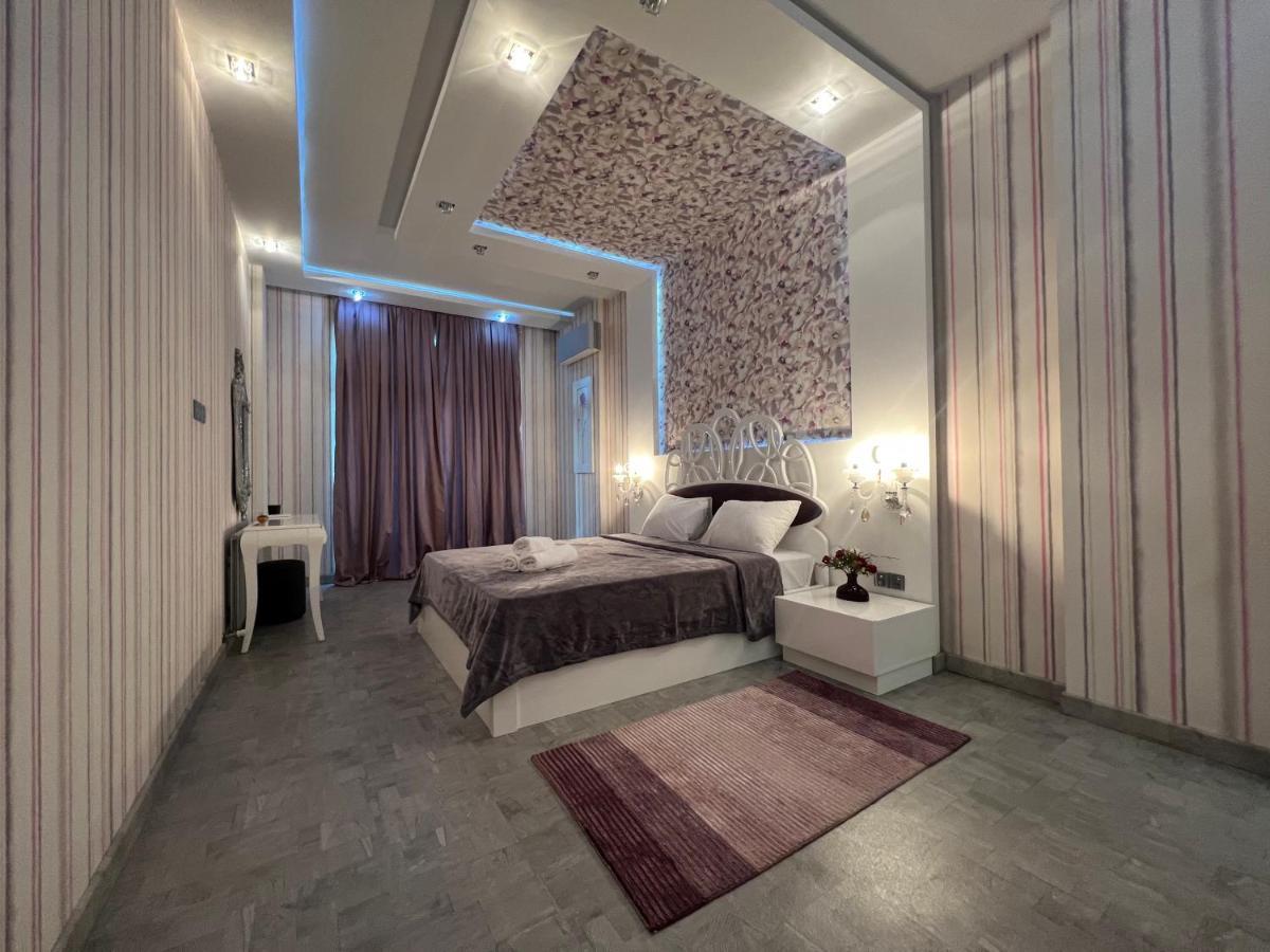 Megafun Luxury Family Apartment Баку Екстериор снимка